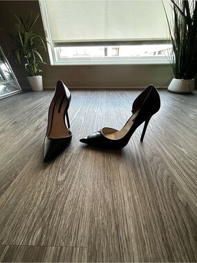 Zara Elegant Black Pointed-Toe Stiletto Pumps - Women's size 8/39